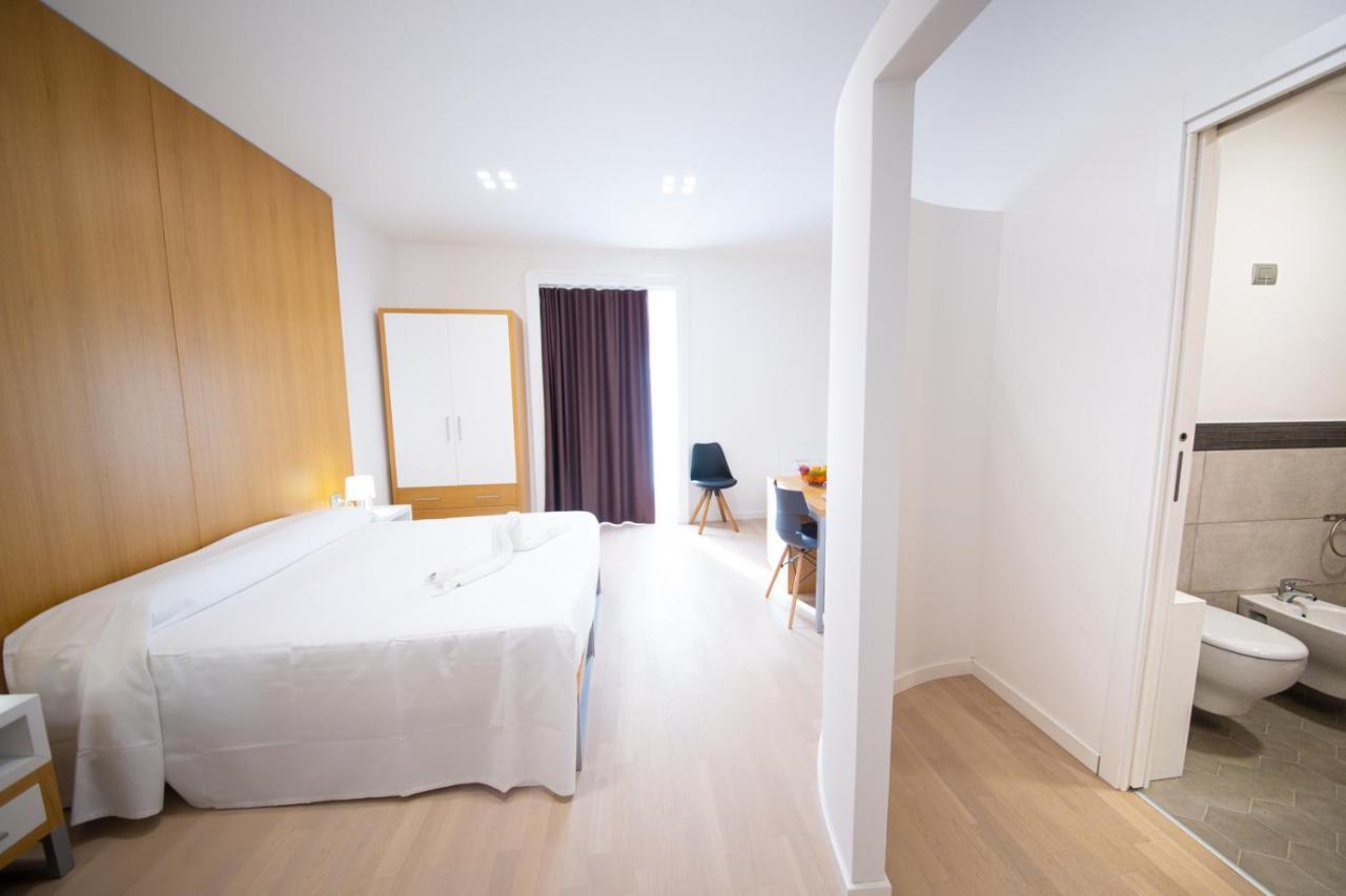 The Uncle'S House Hotel Catania Bagian luar foto