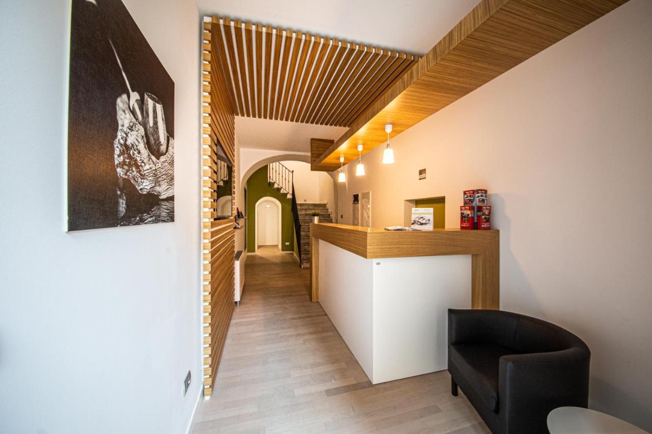 The Uncle'S House Hotel Catania Bagian luar foto
